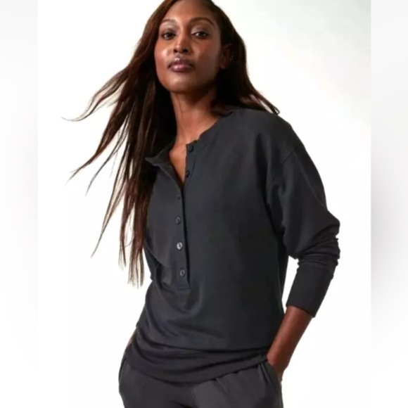 Athleta Tops - Athleta Balance Henley Sweatshirt Black XS